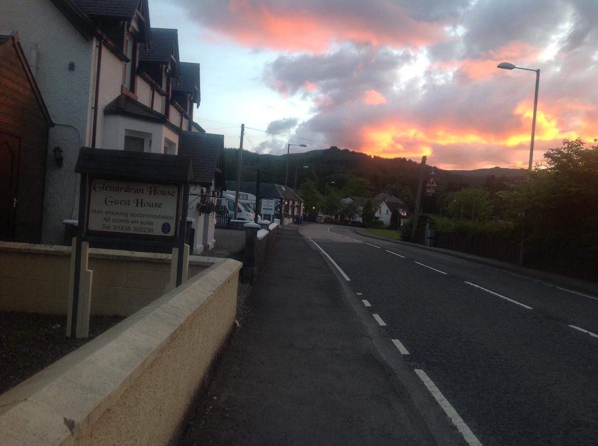 Bed and Breakfast Glenardran House Crianlarich Exterior foto